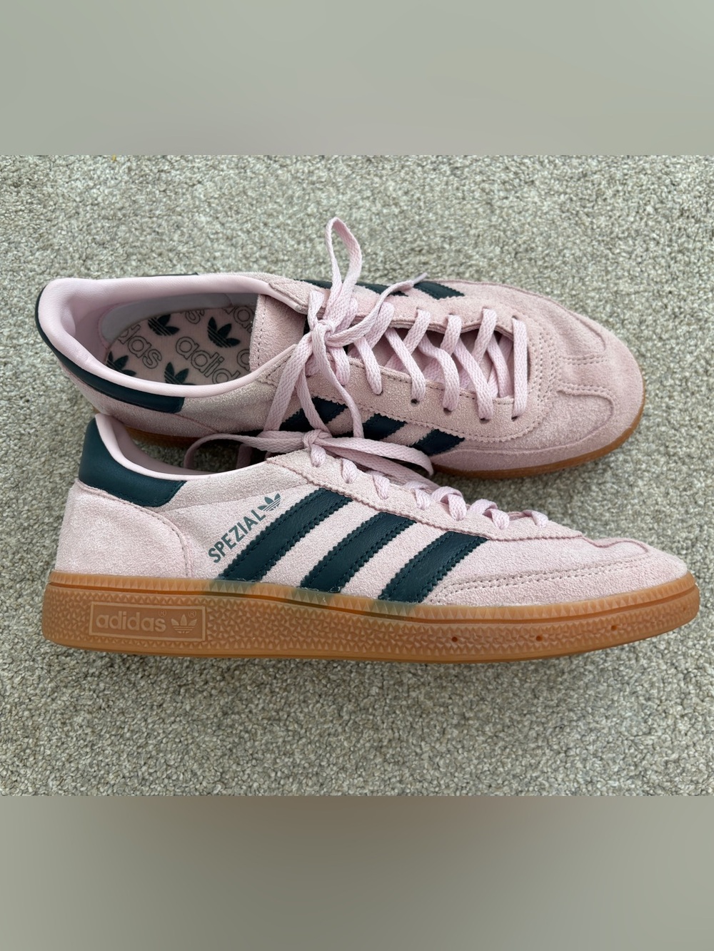 Adidas Spezial in Clear Pink / Arctic Night / Gum